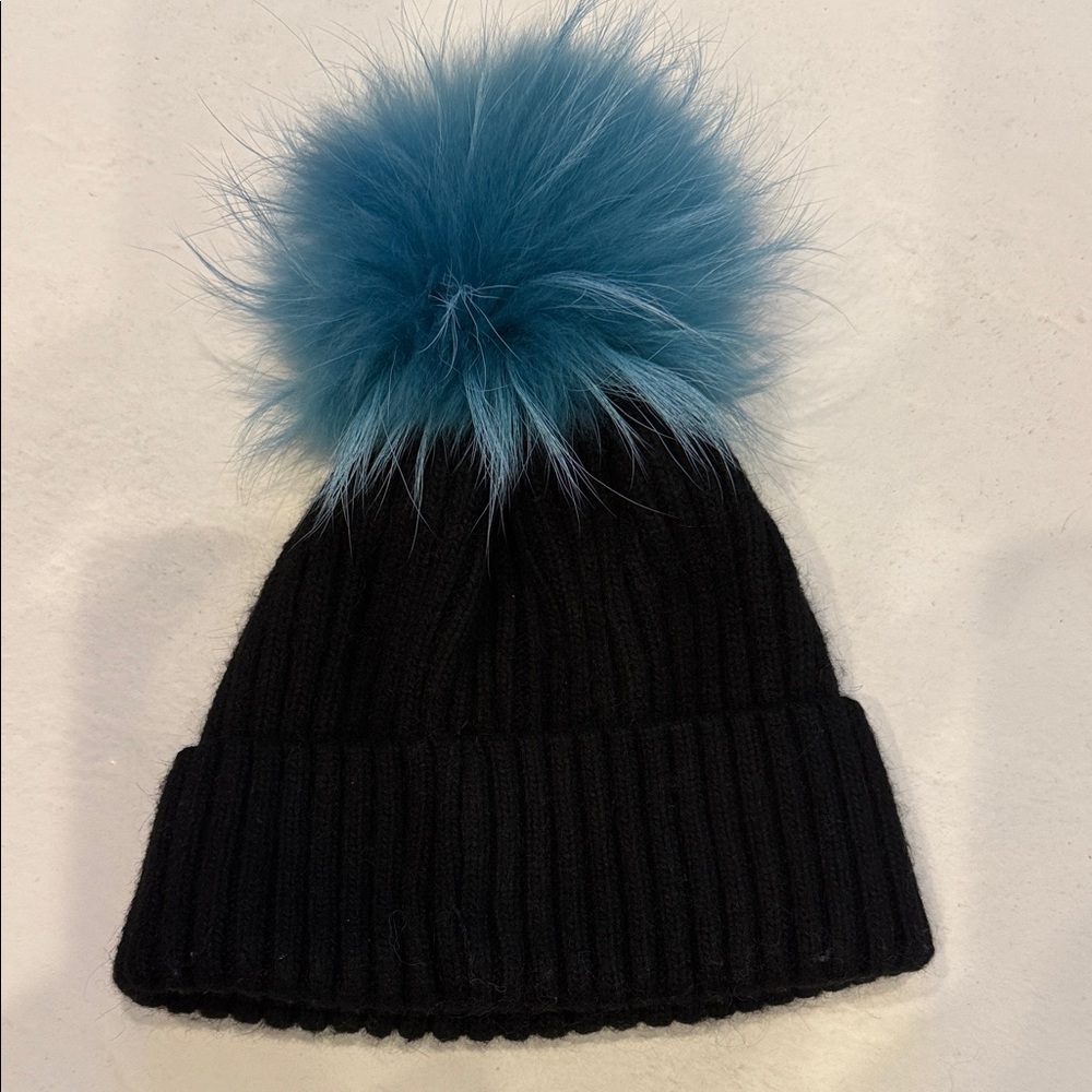 Linda Richards Wool Fur Ribbed Black Beanie with Blue Pom-Pom